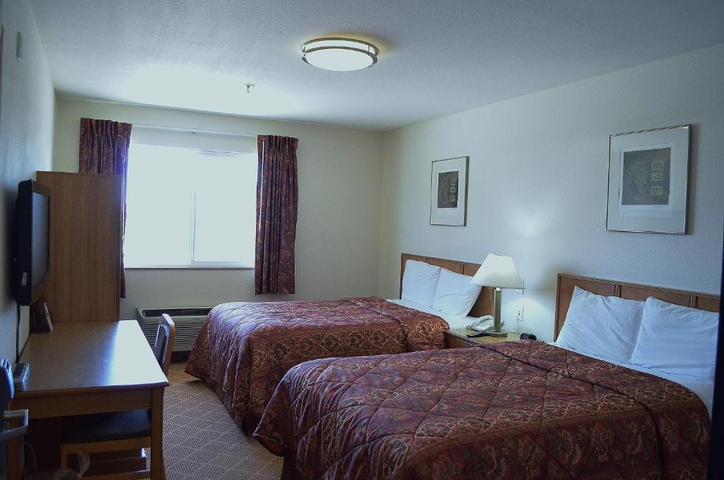 Knights Inn Quincy image 12