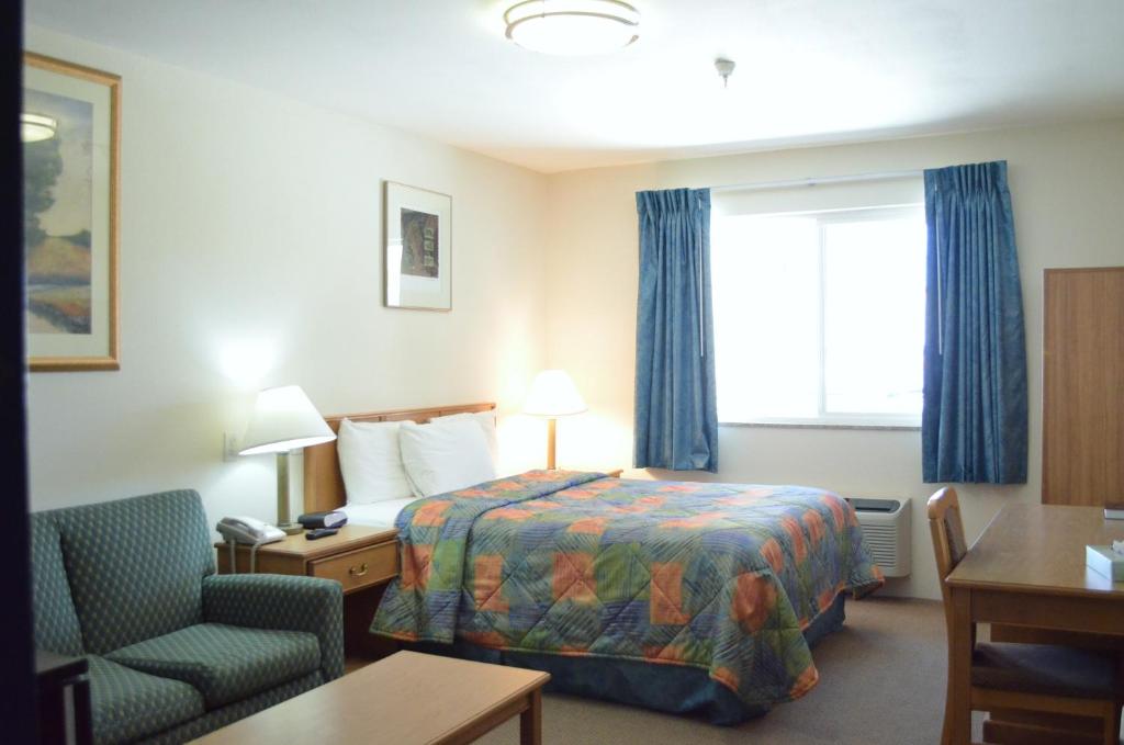 Knights Inn Quincy image 6